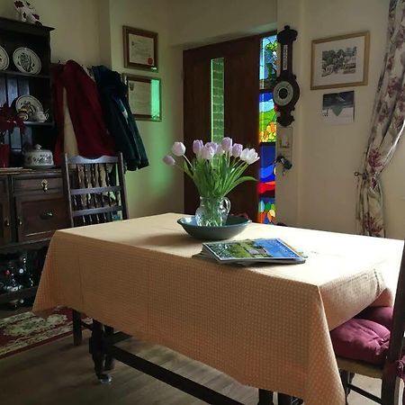 Dove Meadow Bed & Breakfast Denstone エクステリア 写真